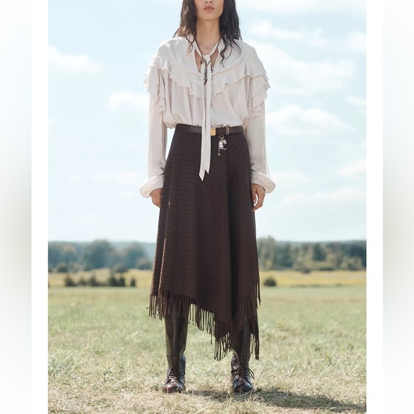 Zara LIMITED EDITION ASYMMETRIC HEM FRINGED SKIRT - Picture 8 of 9